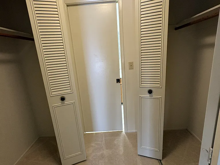 Dual closets