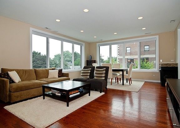 2nd image of 1600 N Bell Ave APT 3C