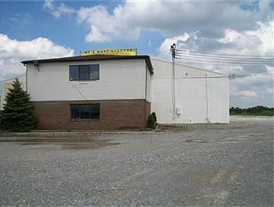 5th image of 450 S Main St