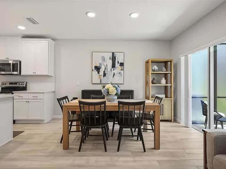 14937 Harvest St — Photo 5