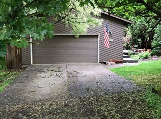 10830 SW 39th Ave, Portland, OR 97219