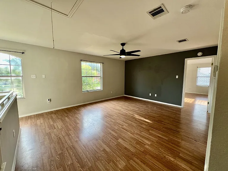 20805 Jumpers Delight Ln — Photo 23
