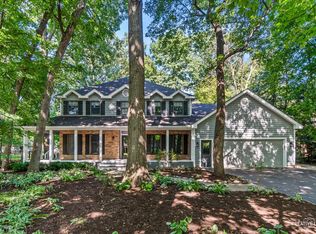 506 Pin Oak Ct, St Charles, IL 60174