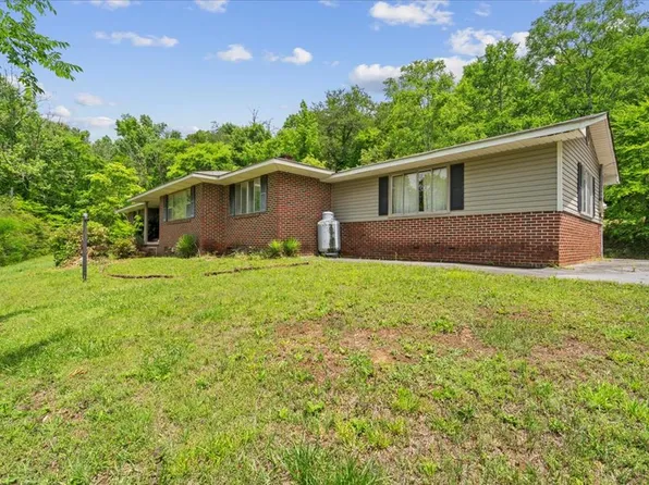 857 Old Ccc Camp Rd, Chatsworth, GA 30705