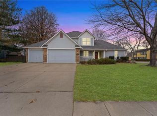 7800 Highridge Ct, Kansas City, MO 64139