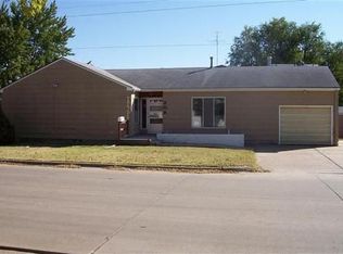 209 W Jewell St, Russell, KS 67665