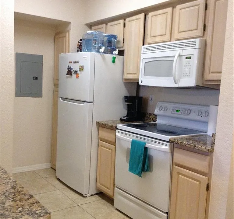 23660 Walden Center Dr #306