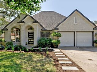 8517 Axis Dr, Austin, TX 78749