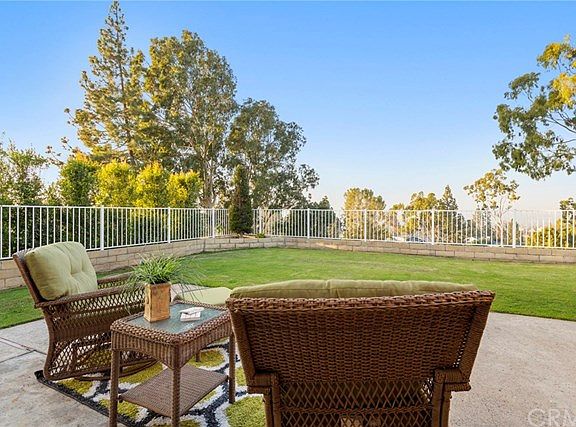 2nd image of 6583 E Calle Del Norte