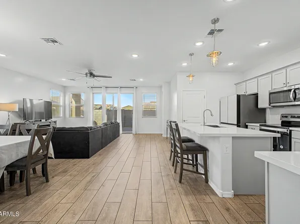 915 S 151ST Lane, Goodyear, AZ 85338