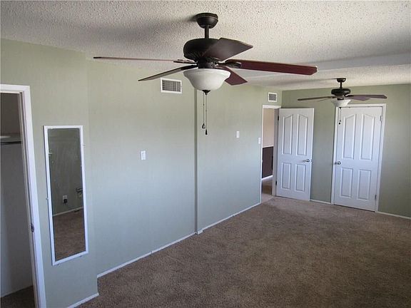 3rd image of 5612 Sun Valley Dr