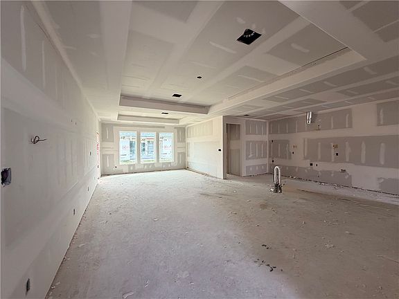 4th image of 1813 Spoonbill Dr