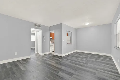 2407 NW 135th St #315 Photo 1