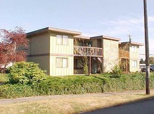 1305 35th St APT B, Everett, WA 98201