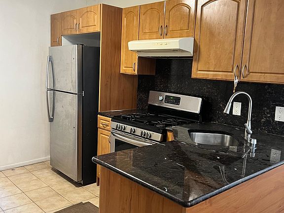 5th image of 15211 79th Ave #1A