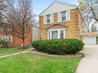 2012 Newton Ave, Park Ridge, IL 60068