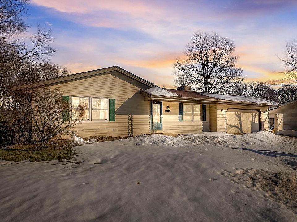 1st image of 1115 Mulberry CIRCLE
