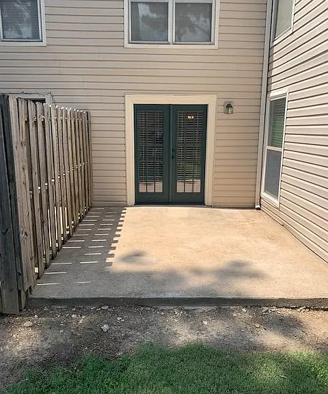 Back patio view from the yard in back