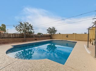 328 E Monte Way, Phoenix, AZ 85042