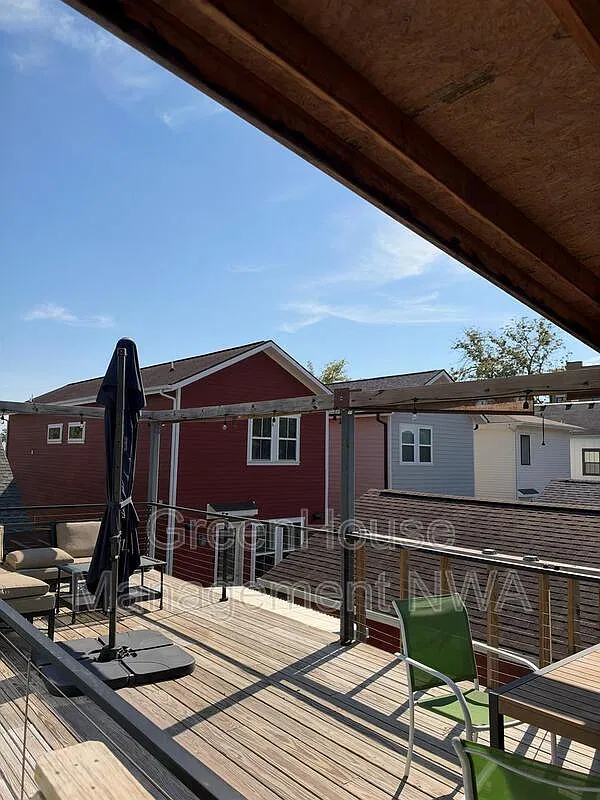 1 bed, 1.0 bath, 680 sqft, $1,940 — Photo 3