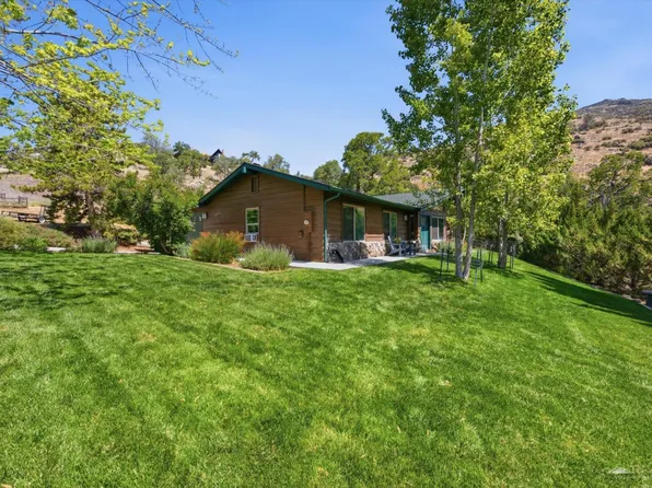 25981 Bear Valley Rd, Tehachapi, CA 93561