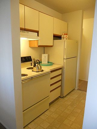 4th image of 2094 Pauline Blvd APT 2A