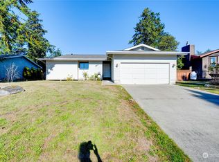 790 NW Hiyu Dr, Oak Harbor, WA