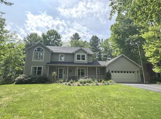 9 Hagan Dr, Essex, VT 05452