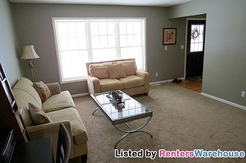 5th image of 1848 Bromley Dr