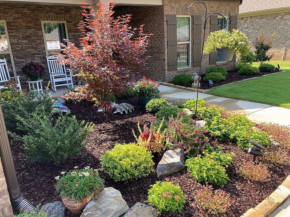 2nd image of 14063 Leafmore Dr SE