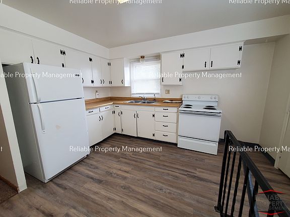 3rd image of 2935 E Sawtooth St