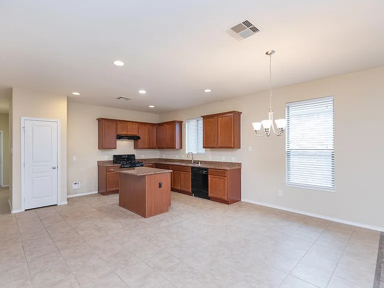 1110 Larkfield Dr — Photo 17