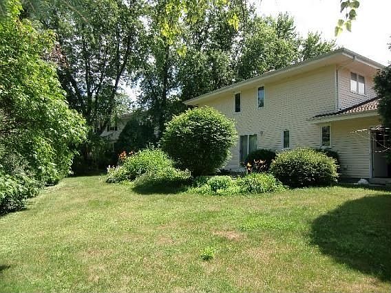 3rd image of 13260 W Park Ave