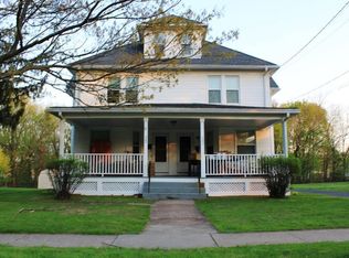 285 W Hill Rd, Newington, CT 06111