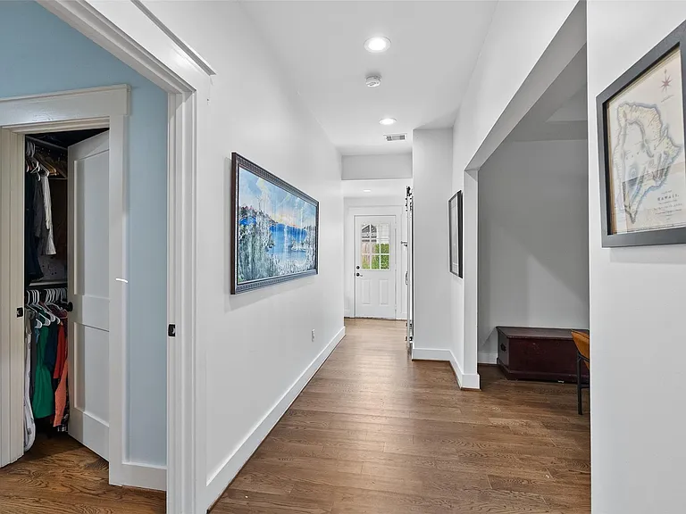 4503 McKinney St — Photo 20