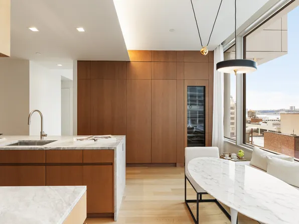 611 West 56th Street image 4 of 23