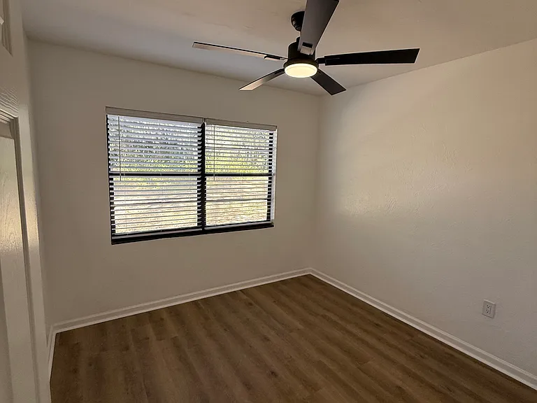 1000 Sumter St #1002 — Photo 10