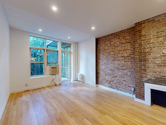 5th image of 218 E 84th St APT 3D