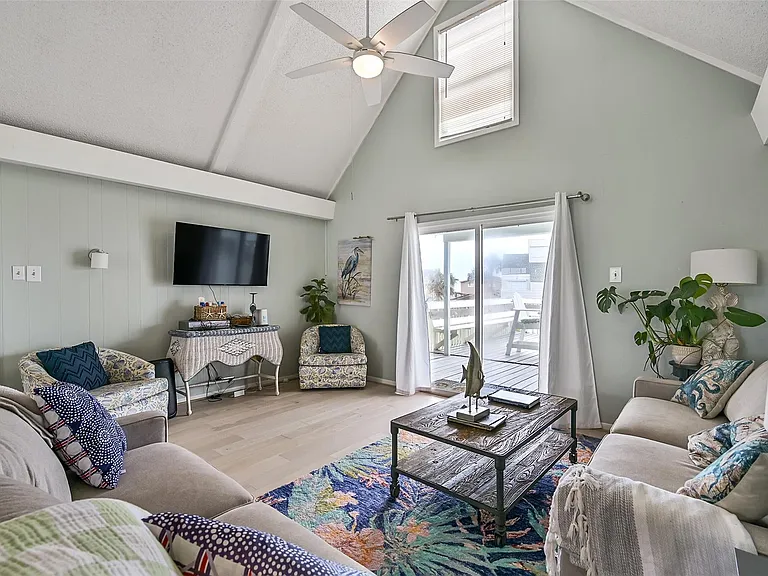 16904 Beachcomber Dr — Photo 9
