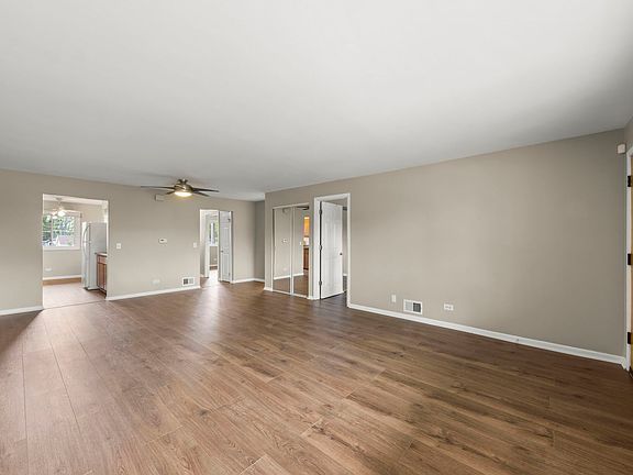 5th image of 641 Dulles Rd APT B