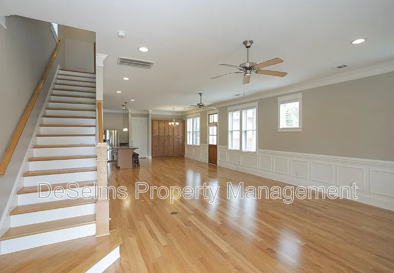 3866 Somers Ln — Photo 9