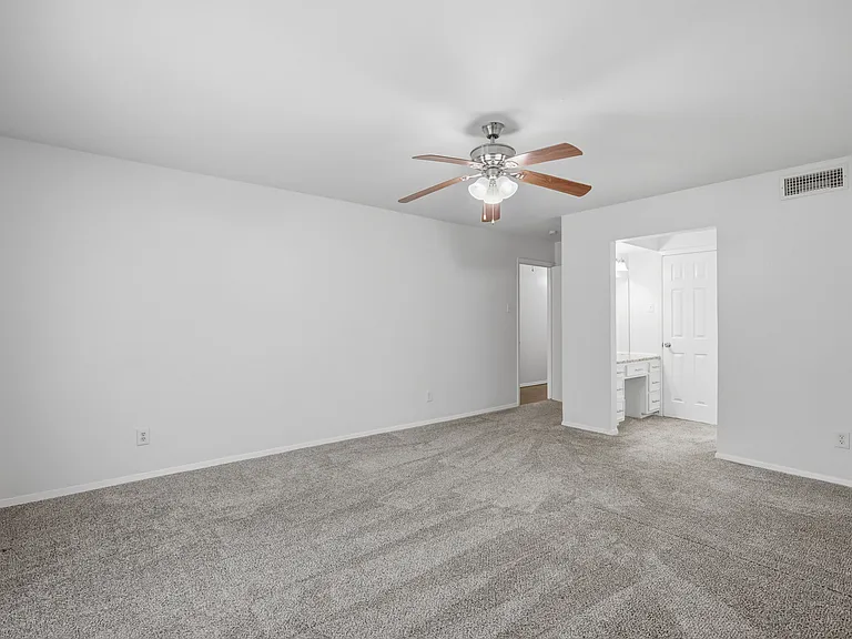 11231 Park Central Pl — Photo 27