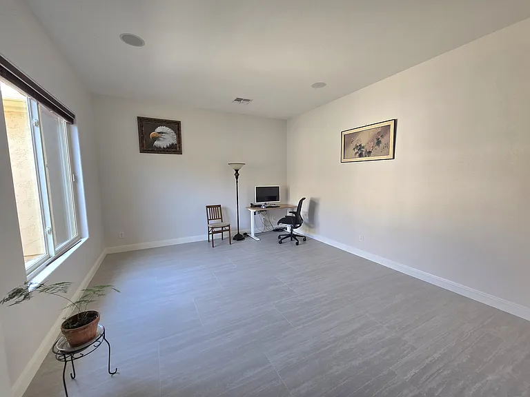 639 W Coconino Pl — Photo 10