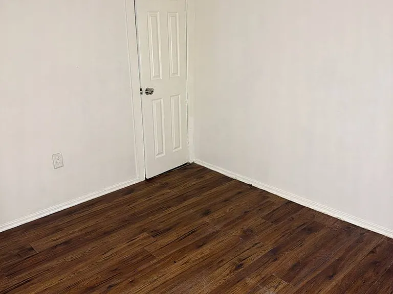 396 Clinton Ave #2 — Photo 3