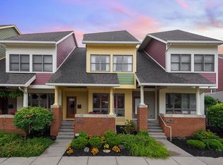 1413 Hopkins Ave, Lakewood, OH