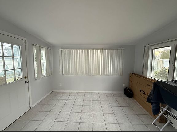 3rd image of 284 Division Ave #1
