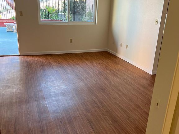 5th image of 4009 Georgia St #1-C