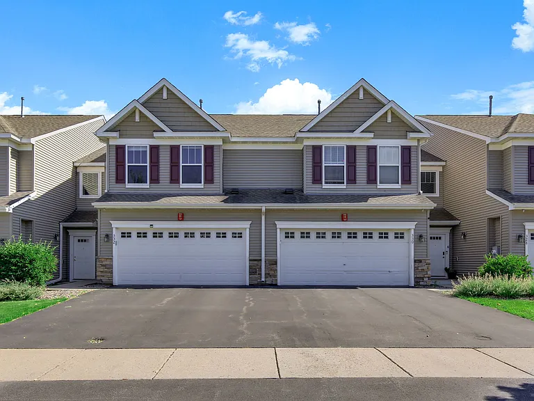 Orendorff Way NE — Photo 1