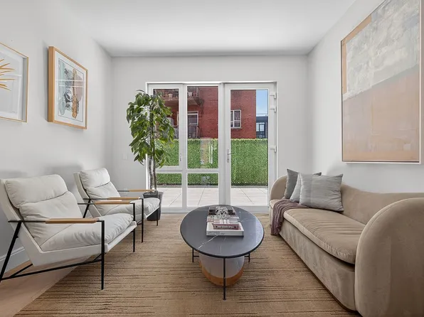 222 16th St #3C, Brooklyn, NY 11215