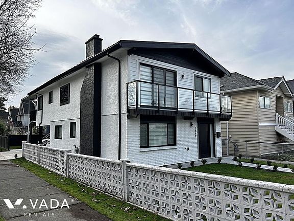 2nd image of 3649 Prince Albert St